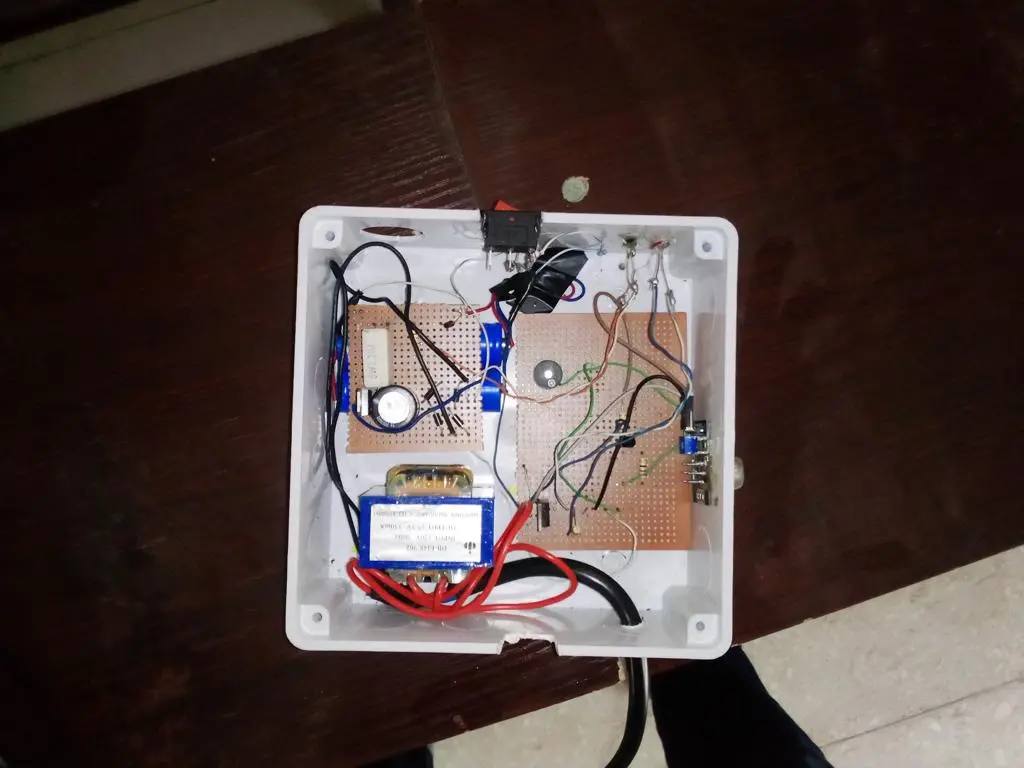 smoke detection system using gas sensor final image